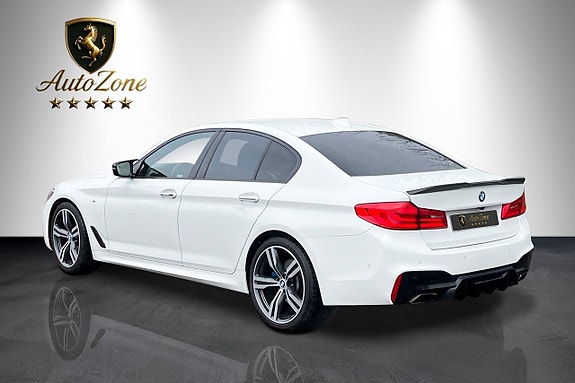 BMW 520d 4 of 5