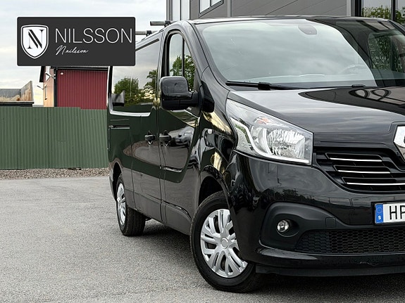 Renault Trafic 4 of 5
