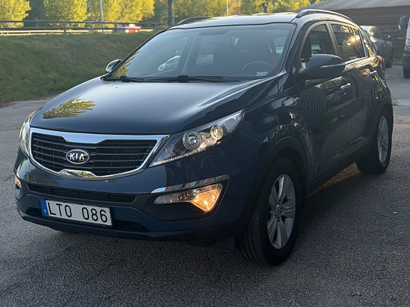 Kia Sportage 2 of 5