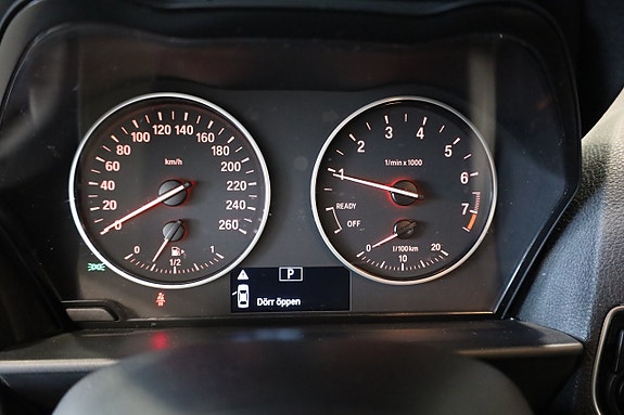 BMW 118i 23 of 25