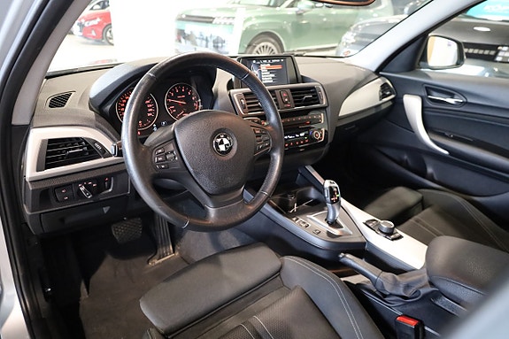 BMW 118i 11 of 25