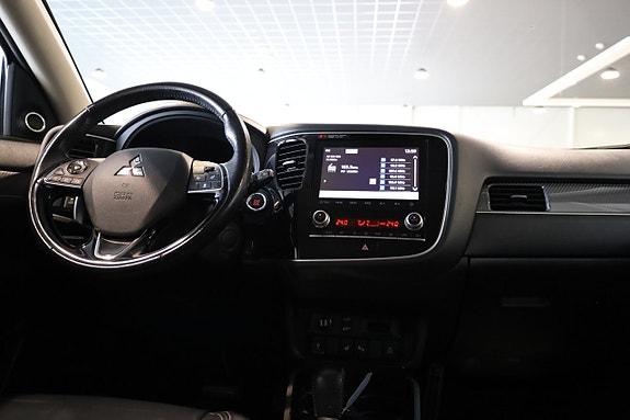 Mitsubishi Outlander 17 of 28