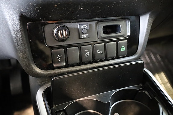Mitsubishi Outlander 22 of 28