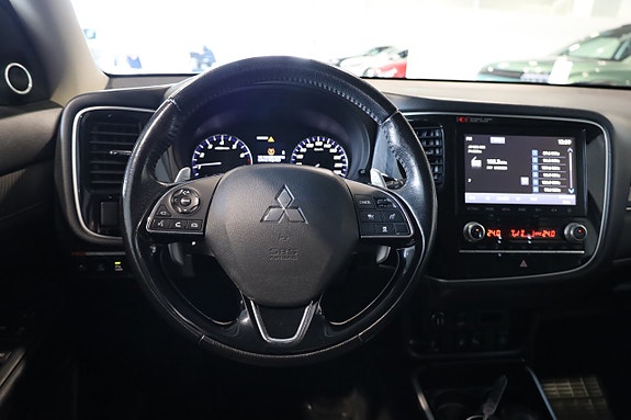 Mitsubishi Outlander 16 of 28