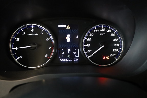 Mitsubishi Outlander 24 of 28