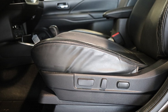 Mitsubishi Outlander 18 of 28