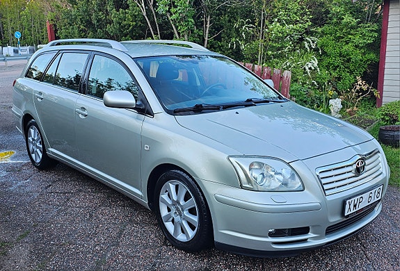 Brukt Toyota Avensis 