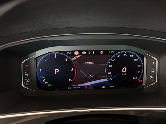 Volkswagen Tiguan 9 of 27