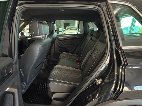 Volkswagen Tiguan 19 of 27