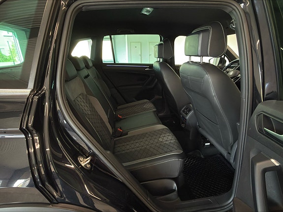 Volkswagen Tiguan 20 of 27