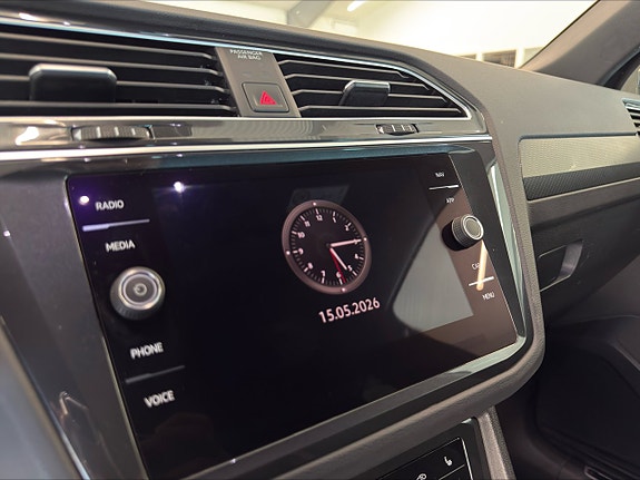 Volkswagen Tiguan 13 of 27