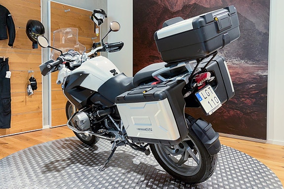 BMW R 1200 GS |Motorbågar|Toppbox|Sidoväskor|Nyservad|Nya däck| 4 of 5