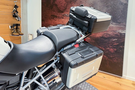 BMW R 1200 GS |Motorbågar|Toppbox|Sidoväskor|Nyservad|Nya däck| 6 of 11