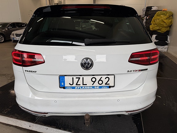 Volkswagen Passat 4 of 5