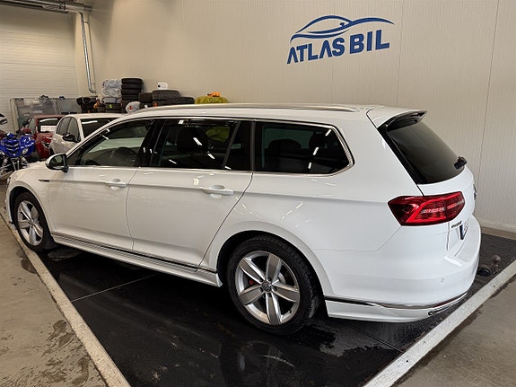 Volkswagen Passat 3 of 5