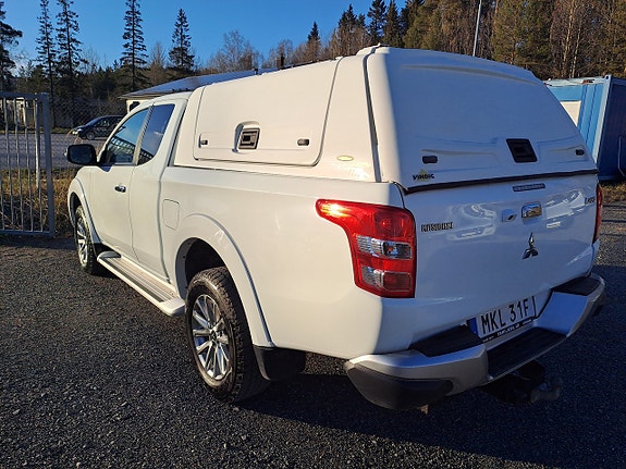Mitsubishi L200 Club Cab 6 of 22