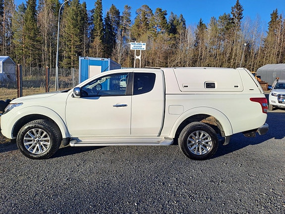 Mitsubishi L200 Club Cab 7 of 22