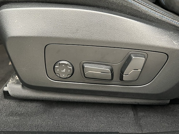 BMW X1 19 of 30