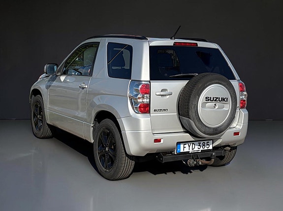 Suzuki Grand Vitara 6 of 9