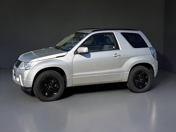 Suzuki Grand Vitara 5 of 5