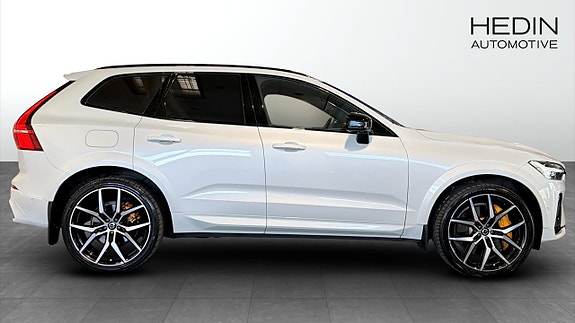 Volvo XC60 6 of 15