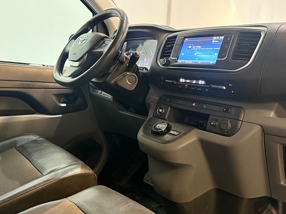 Toyota Proace 4 of 5