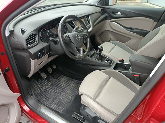 Opel Grandland X 4 of 5