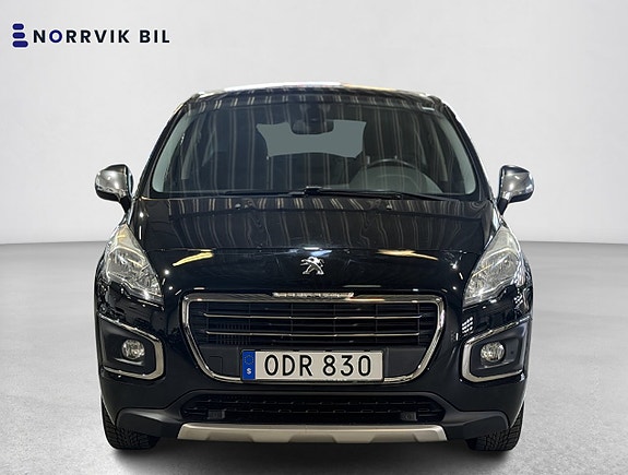 Peugeot 3008 2 of 5