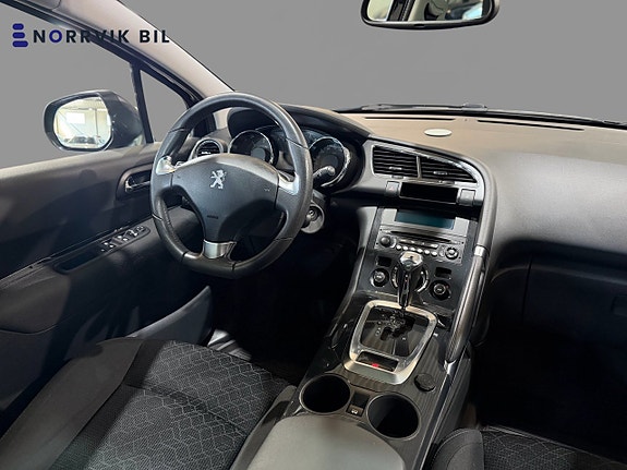 Peugeot 3008 8 of 13