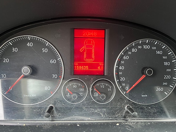 Volkswagen Touran 9 of 10
