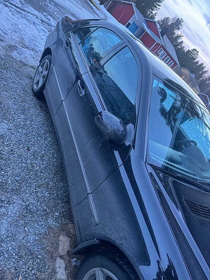 Mercedes-Benz C180 5 of 5