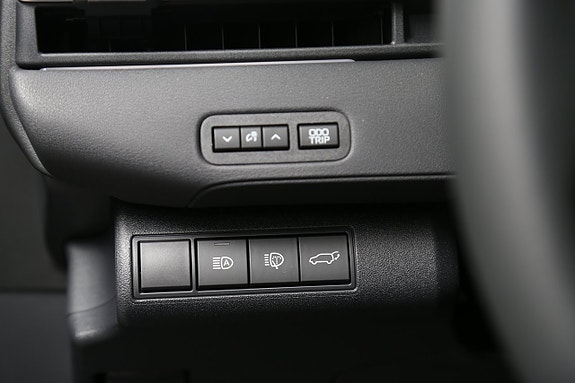 Subaru Solterra 19 of 24