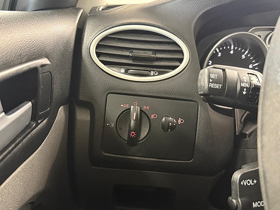 Ford Focus 24 of 25