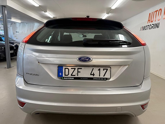 Ford Focus 12 of 25