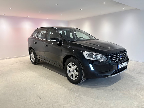 Volvo XC60 3 of 5