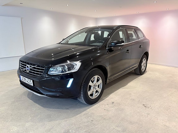 Volvo XC60 4 of 5