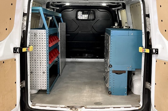 Ford Transit Custom 3 of 5