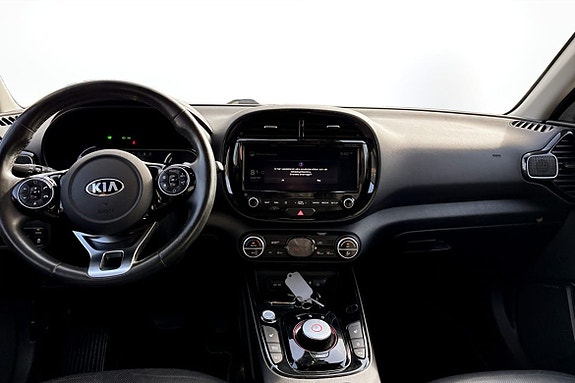 Kia e-Soul 4 of 5