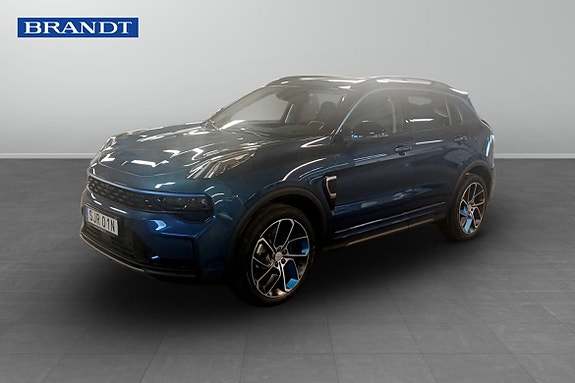 Lynk & Co 01 2 of 16