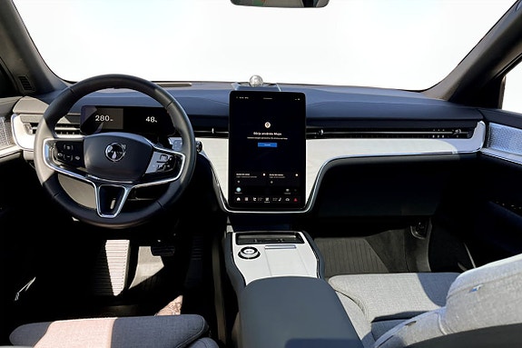 Volvo EX90 4 of 5