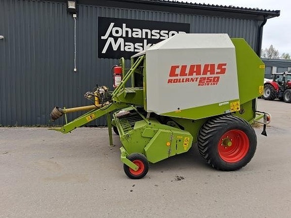 CLAAS ROLLANT 250 ROTOCUT