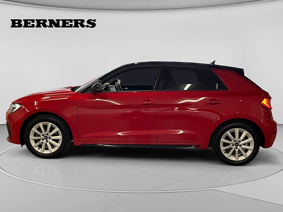 Audi A1 2 of 5