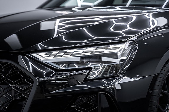 Audi RS3 3 of 5