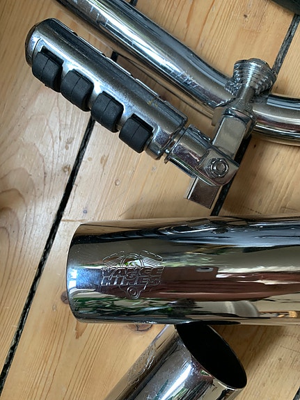 Harley-Davidson XL883 4 of 4