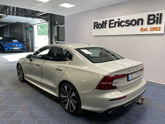 Volvo S60 3 of 5