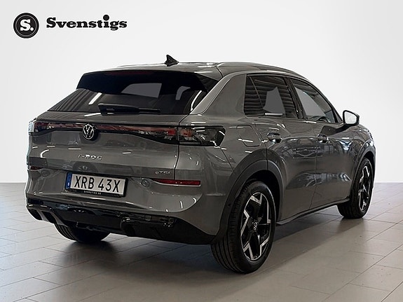 Volkswagen T-Roc 5 of 5