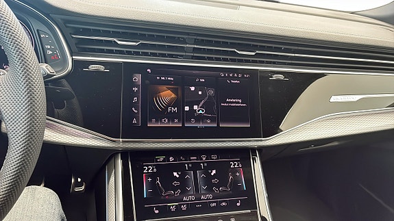 Audi Q8 9 of 13