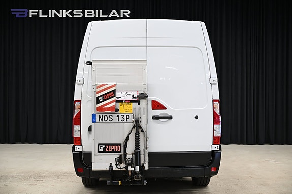 Renault Master 8 of 21