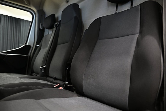 Renault Master 15 of 21