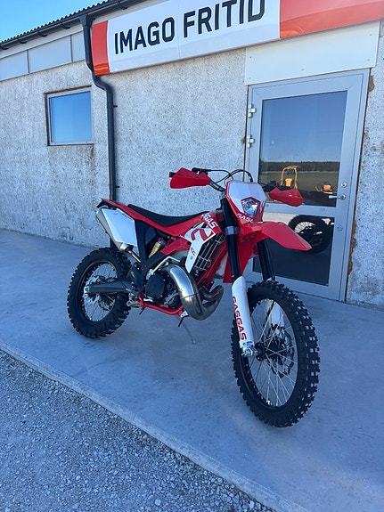 GasGas EC 250 2 of 3
